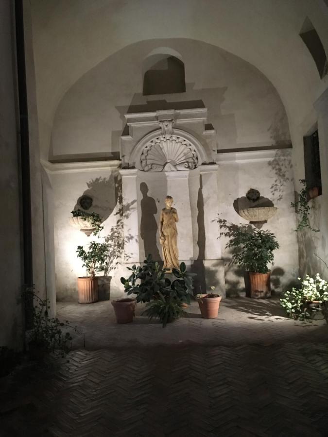 Domus Next Campo De'Fiori With Thermal Shower Rome Luaran gambar