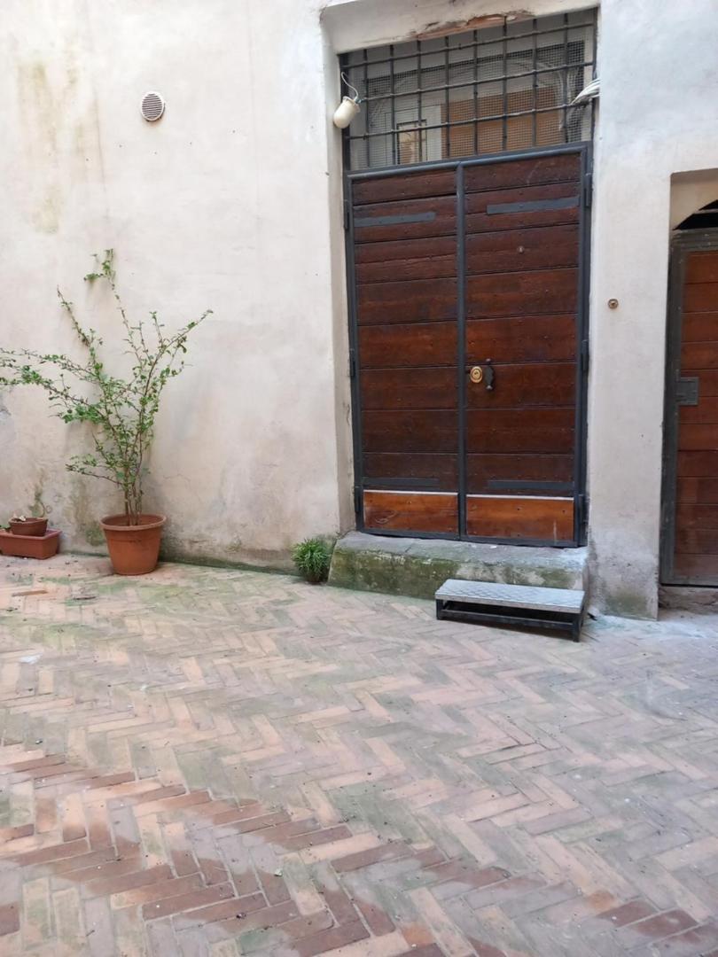 Domus Next Campo De'Fiori With Thermal Shower Rome Luaran gambar