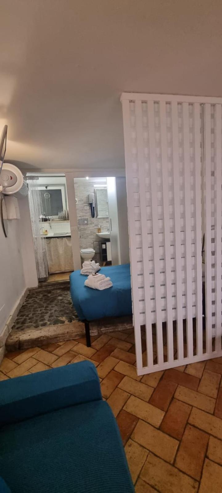Domus Next Campo De'Fiori With Thermal Shower Rome Luaran gambar